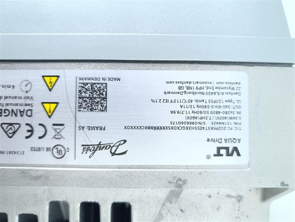 Danfoss VLT FC-202P5K5T4E55H3X  + Fneo080-210A+0554P-W1B TESTED & NEUWERTIG
