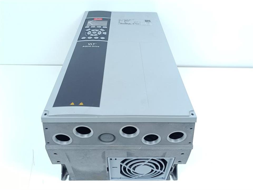Danfoss VLT FC-202P7K5T4E55H3X + Xneo100-270A+0554P-W1B TESTED & NEUWERTIG