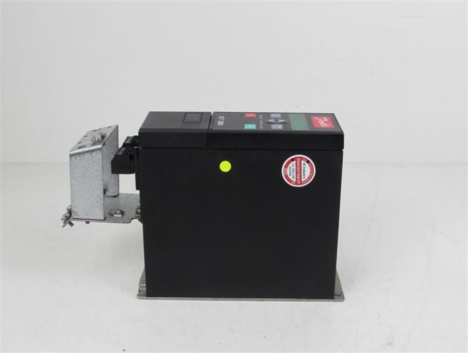 danfoss-vtl2800-vlt2805pt4b20str1dbf00a00-pn-195n1003-tested-top-zustand-56383-2.jpg