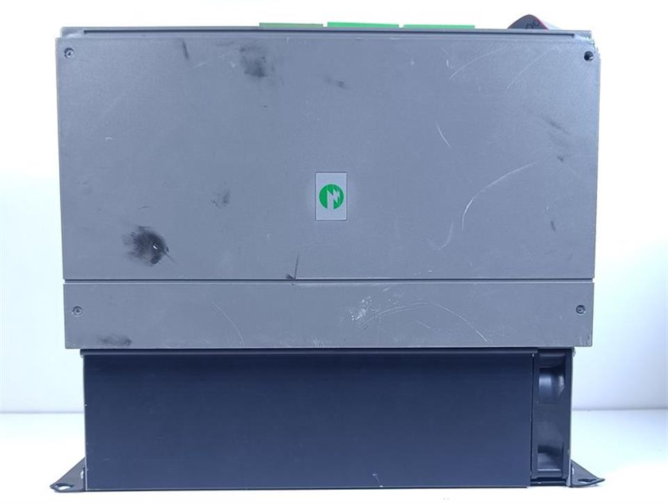 DynamAx FLUX VECTOR DRIVE DF750 GEBRAUCHT GUT
