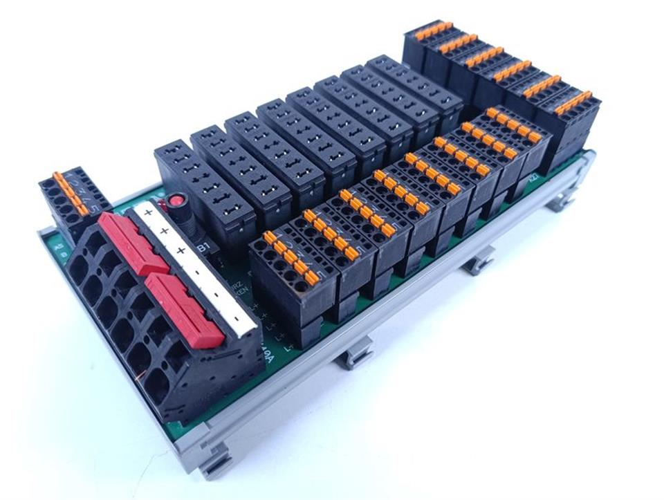 E-T-A SVS04-08-K01  B10 TOP ZUSTAND