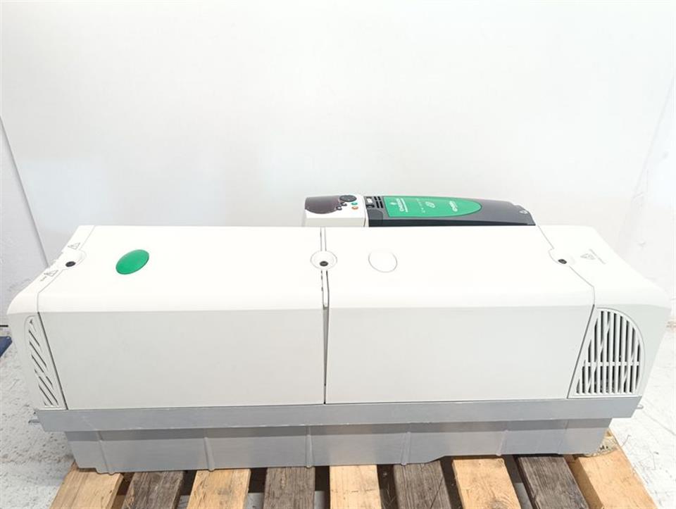EMERSON Control Techniques Unidrive SP SPMD1424 160/200kW Control Master TOP
