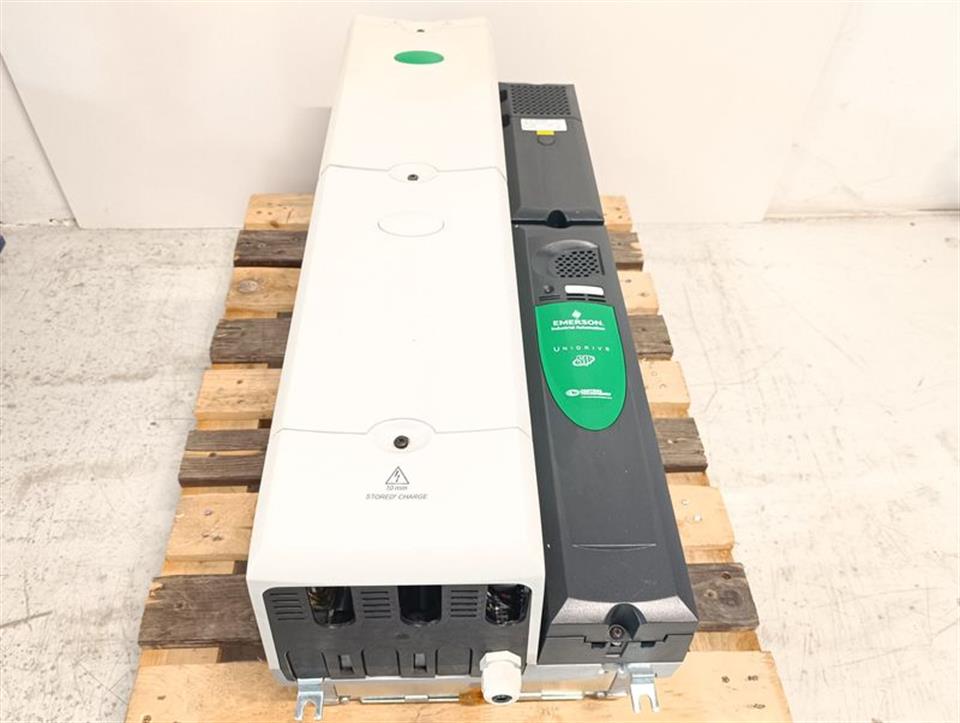 EMERSON Control Techniques Unidrive SP SPMD1424 160/200kW TOP ZUSTAND
