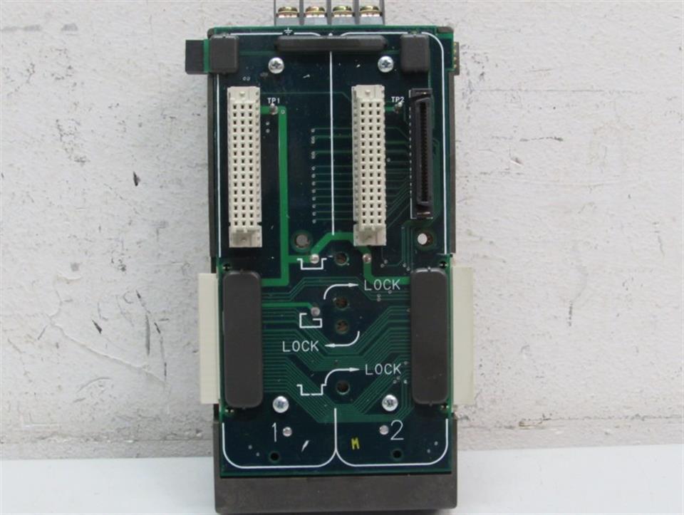emerson-kj4001x1-ba2-delta-v-2-wide-carrier-wred-30-vdc-8a-top-zustand-74696-2.jpg
