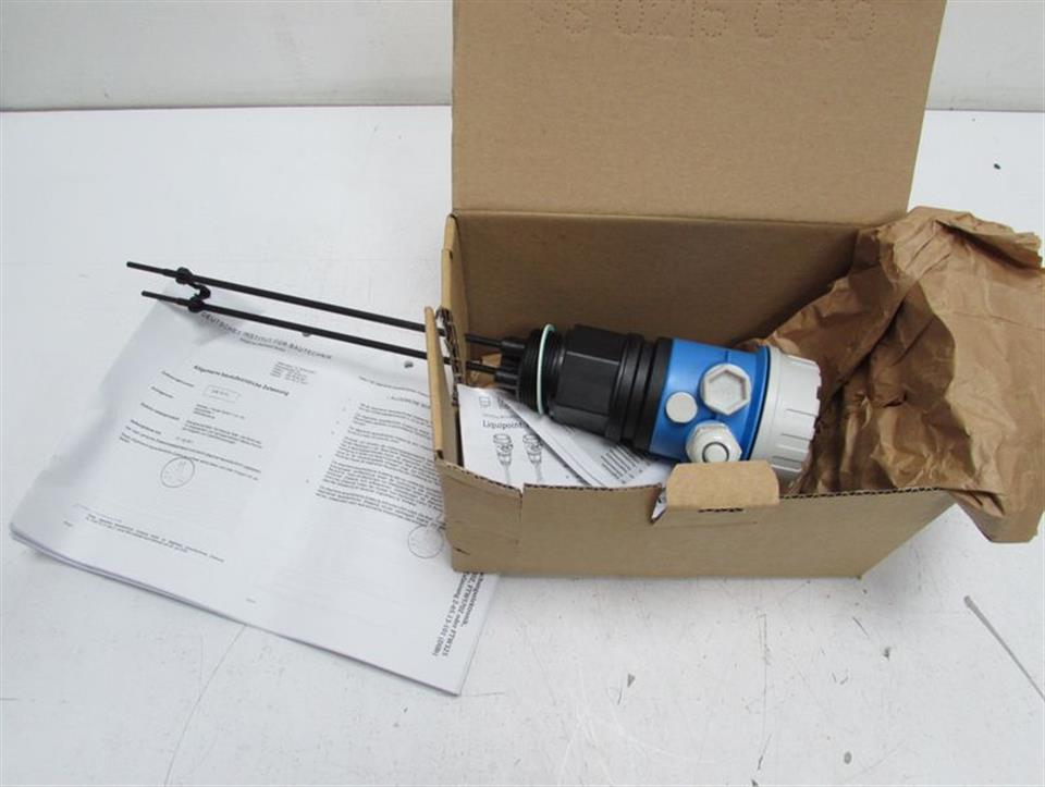 endress-hauser-liquipoint-t-ftw31-b1y9aa2a-l-300-mm-unused-ovp-54652-2.jpg