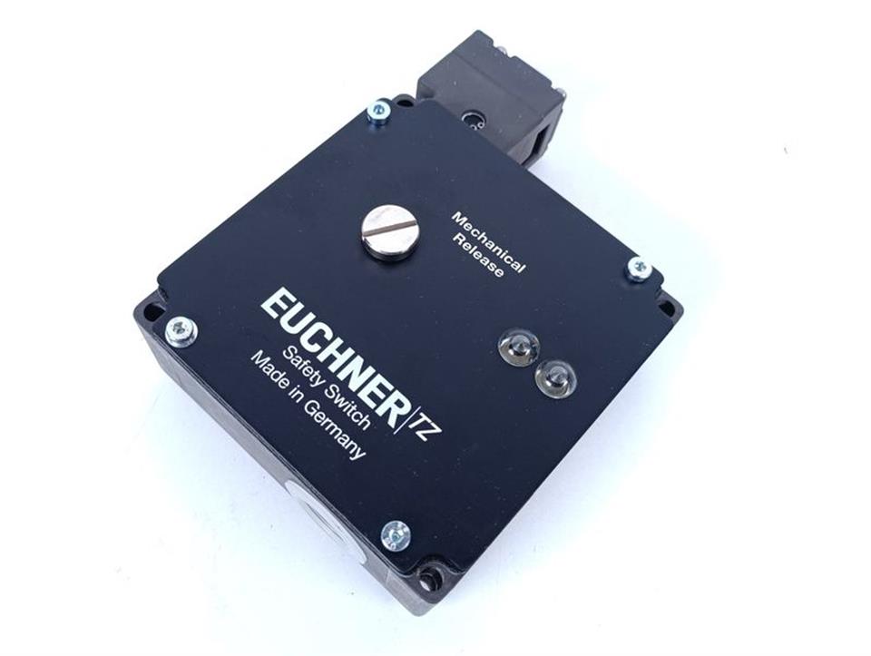 euchner-safety-switch-tz1le024m-c1684-neuwertig-und-ovp-65436-3.jpg