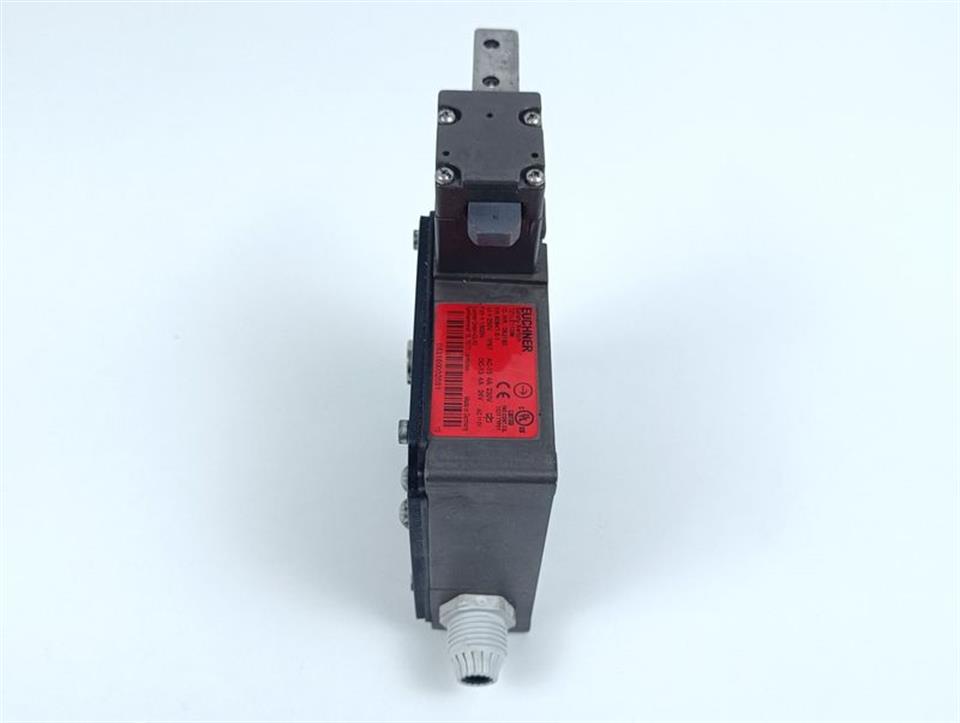 euchner-tz1le110m-safety-switch-id-nr-083160-top-zustand-83306-4.jpg