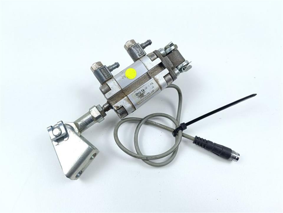 festo-advu-12-10-a-pa-156587-kompaktzylinder-top-zustand-78101-1.jpg