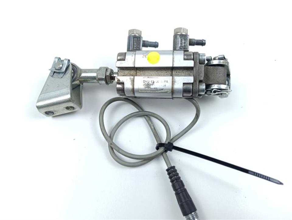 festo-advu-12-10-a-pa-156587-kompaktzylinder-top-zustand-78101-2.jpg