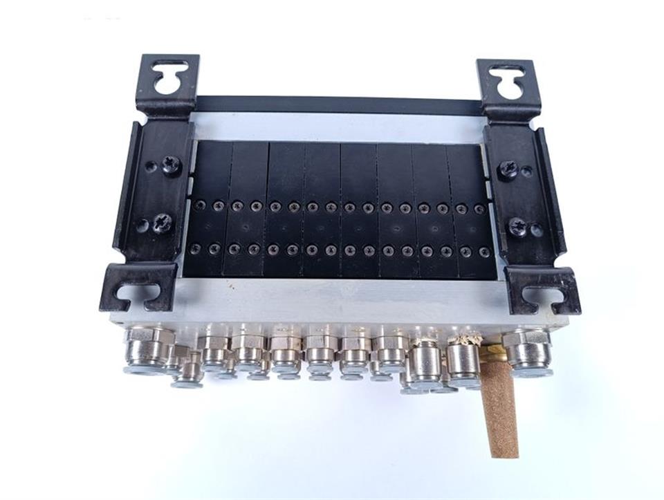 festo-cpv18-vi-18220-b502-cpv18-ge-mp-8-18209-b307-8x-163-189-top-zustand-78189-4.jpg