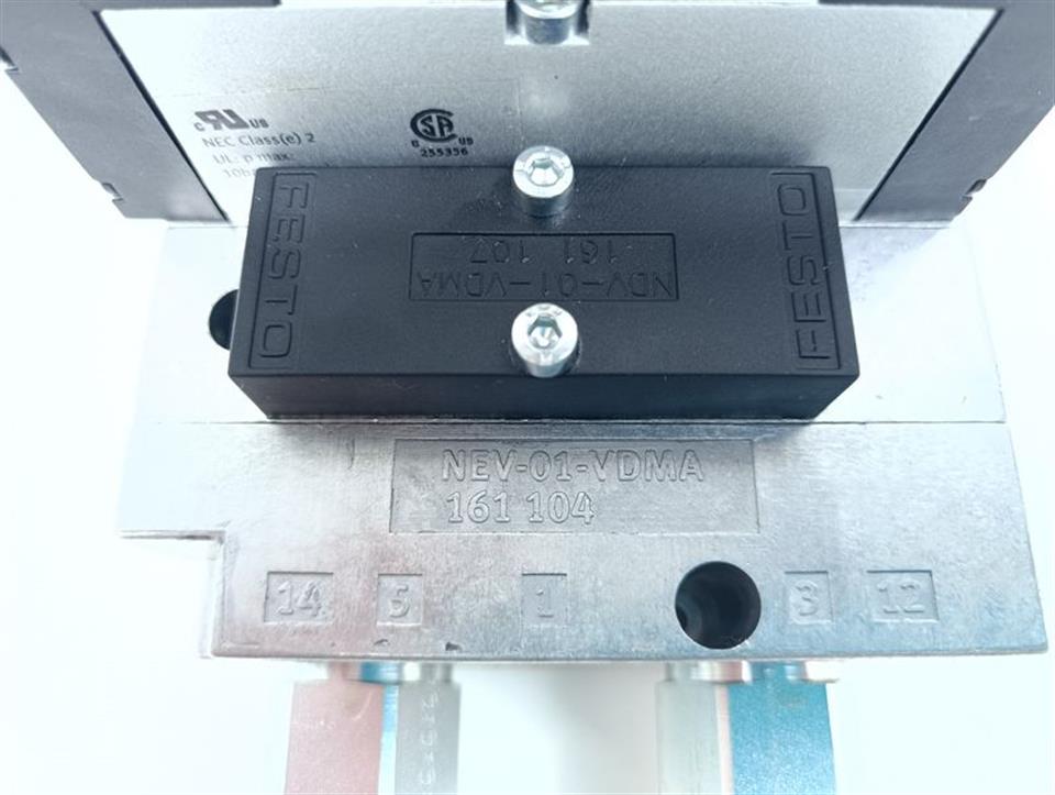festo-ventilinsel-vsva-b-m52-ah-a1-1r5l-vsva-b-p53e-h-a1-1r5l-top-zustand-62147-6.jpg