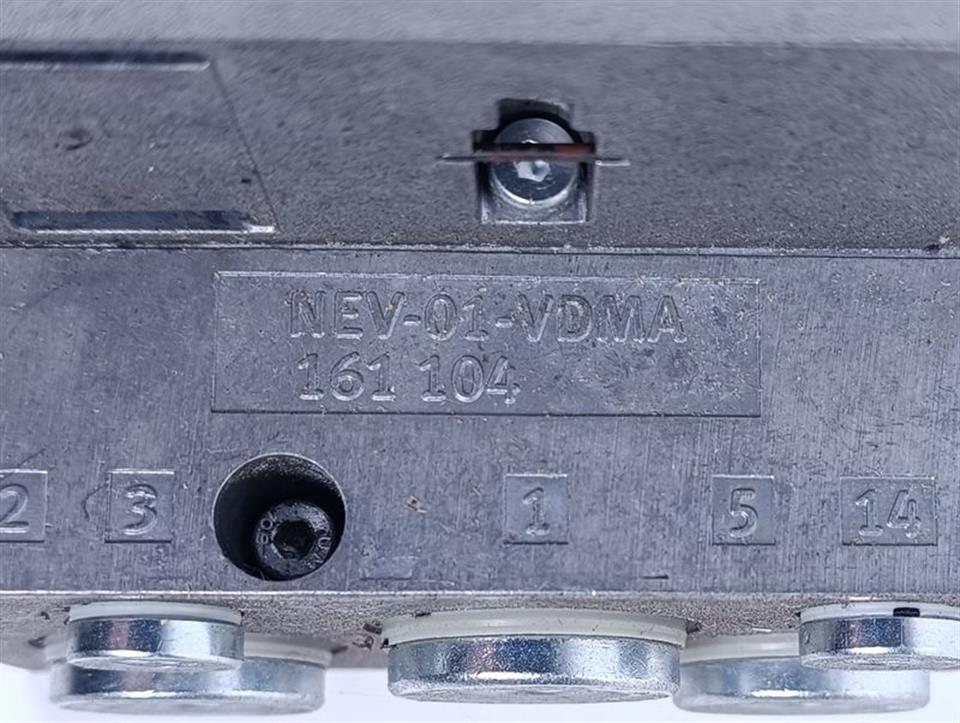 festo-vsva-b-m52-mh-a1-1r5l-nev-01-vdma-vabf-s3-1-r3c2-c-10-top-zustand-77735-5.jpg
