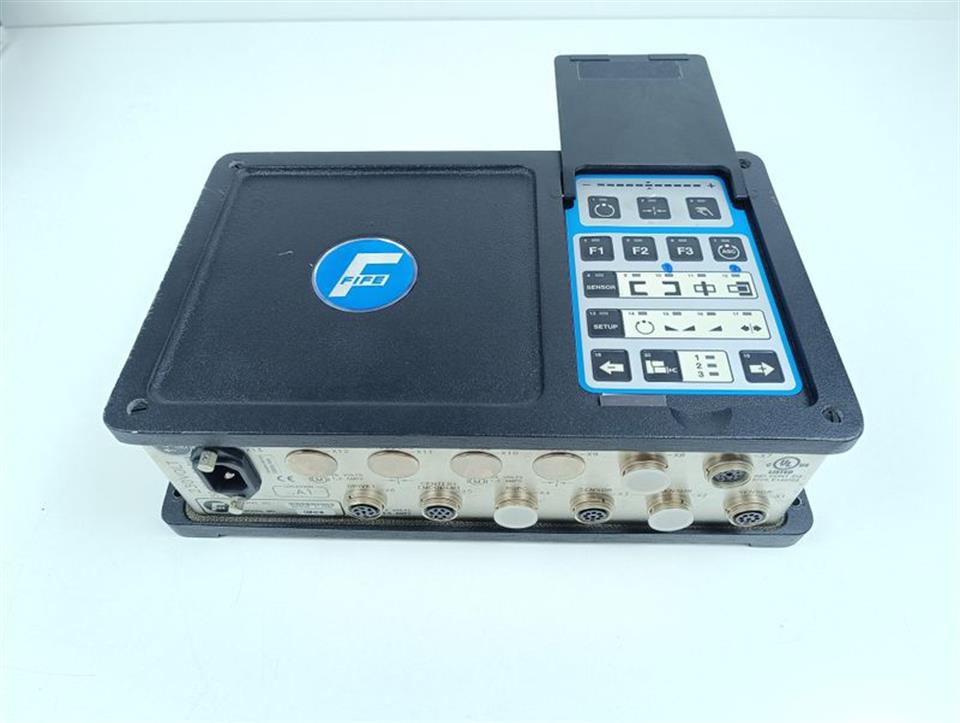 fife-maxcess-signalverstaerker-cdp-01-m-220v-tested-neuwertig-82118-3.jpg