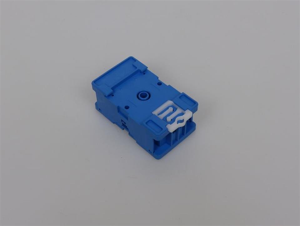 finder-relaisfassung-90833-10a-300v-ac-unused-55367-3.jpg