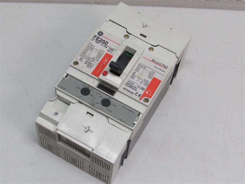 ge-leistungsschalter-fe250-fel306f250kf-250a-750v-71624-1.jpg