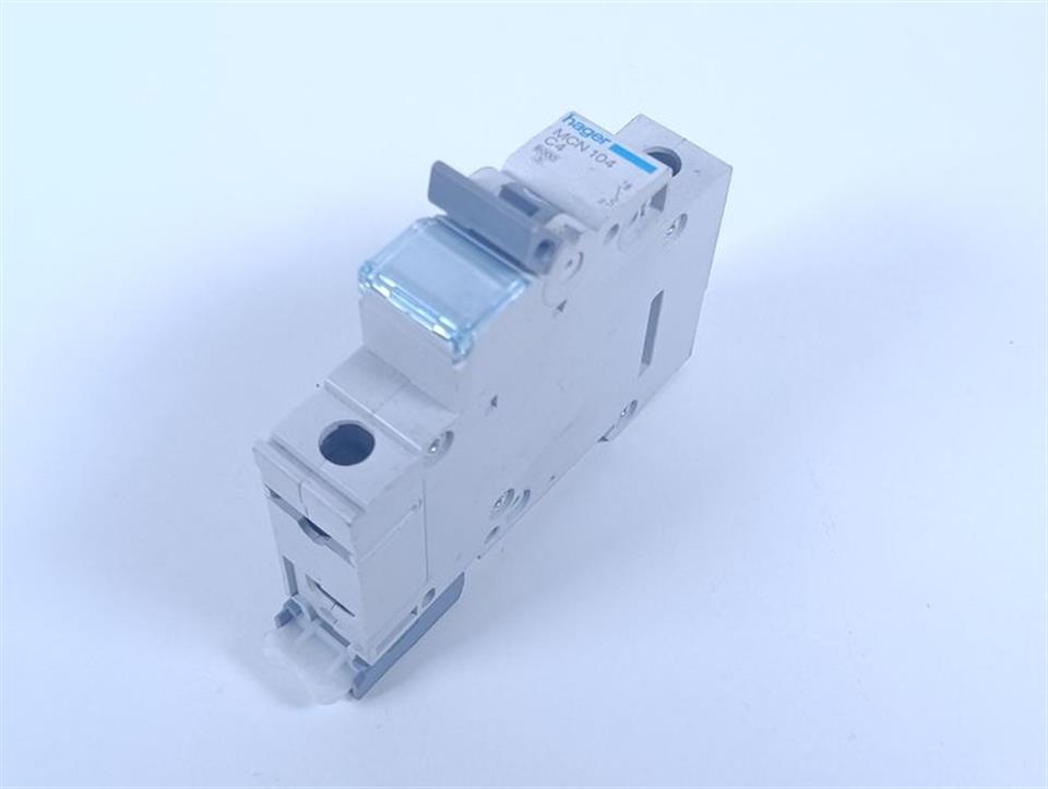hager-mcn-104-c4-top-zustand-83500-1.jpg