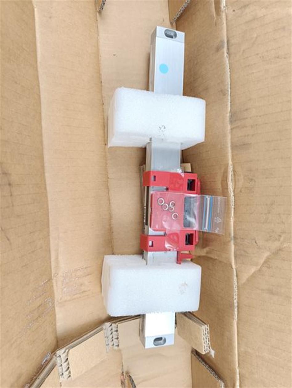 heidenhain-massstab-ae-ls-303-310-107-04-k-d10-unused-und-ovp-79149-3.jpg