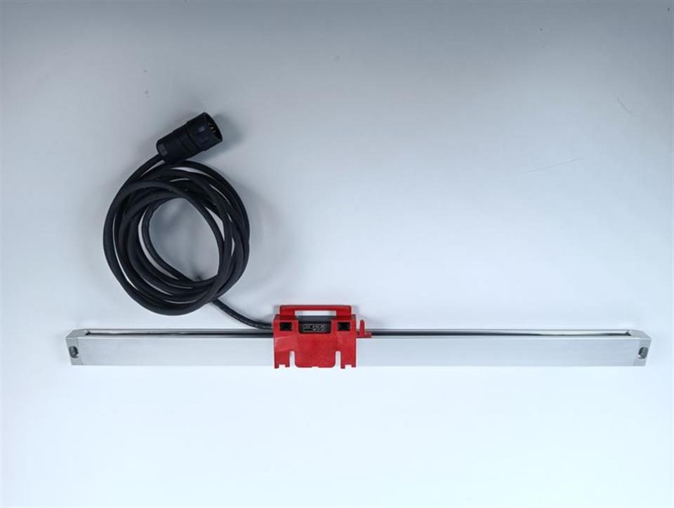 heidenhain-massstab-ae-ls-403-297-078-31h-c7-30v-top-zustand-78901-2.jpg