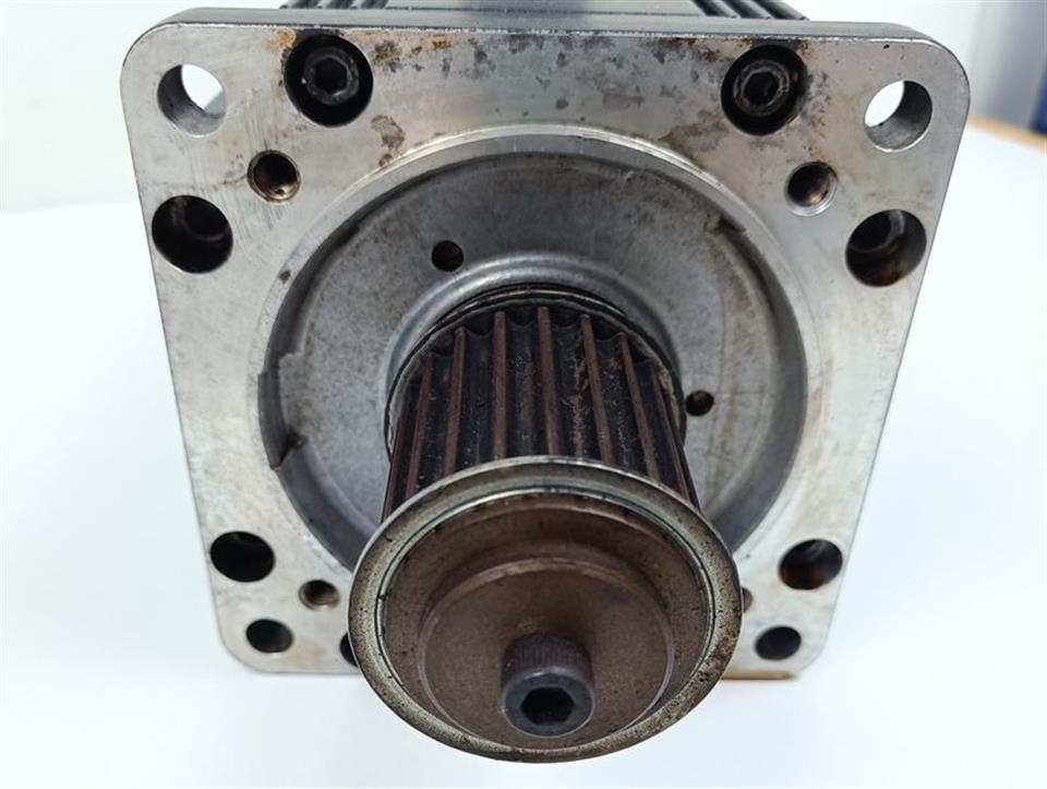 indramat-mac093b-0-os-2-c110-a-0s005-permament-magnet-motor-tested-top-zustand-64961-3.jpg