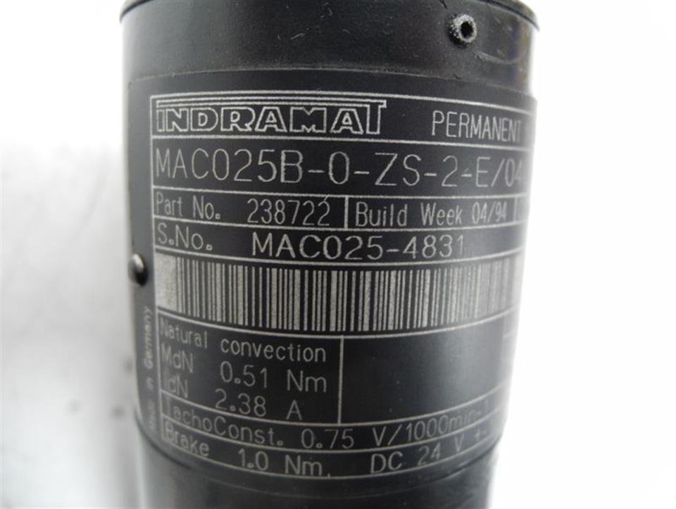 indramat-permanentmagnet-servomotor-mac025b-0-zs-2-e040-b-1s001-top-zustand-54215-4.jpg