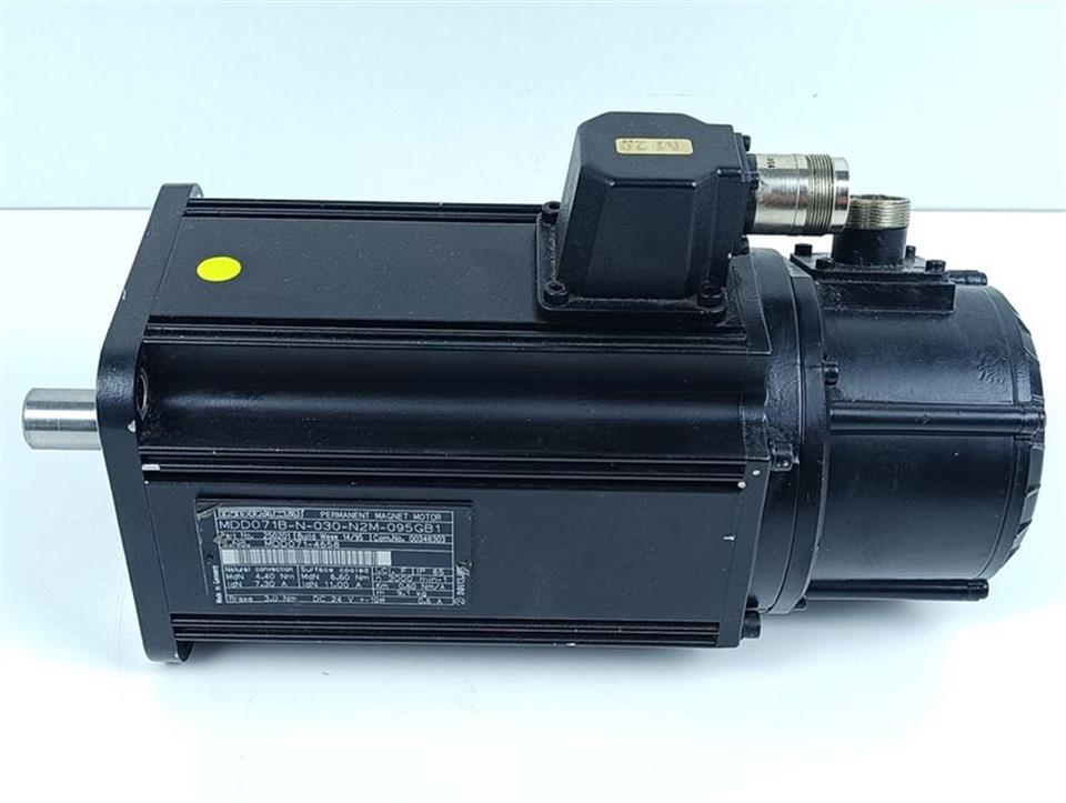 indramat-rexrop-mdd071b-n-030-n2m-095gb1-servomotor-part-nr-250201-top-zustand-83899-2.jpg