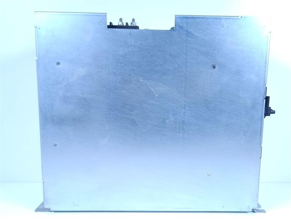 indramat-tdm-12-050-300-w1-000-mod11x307-001-top-zustand-und-tested-83730-2.jpg