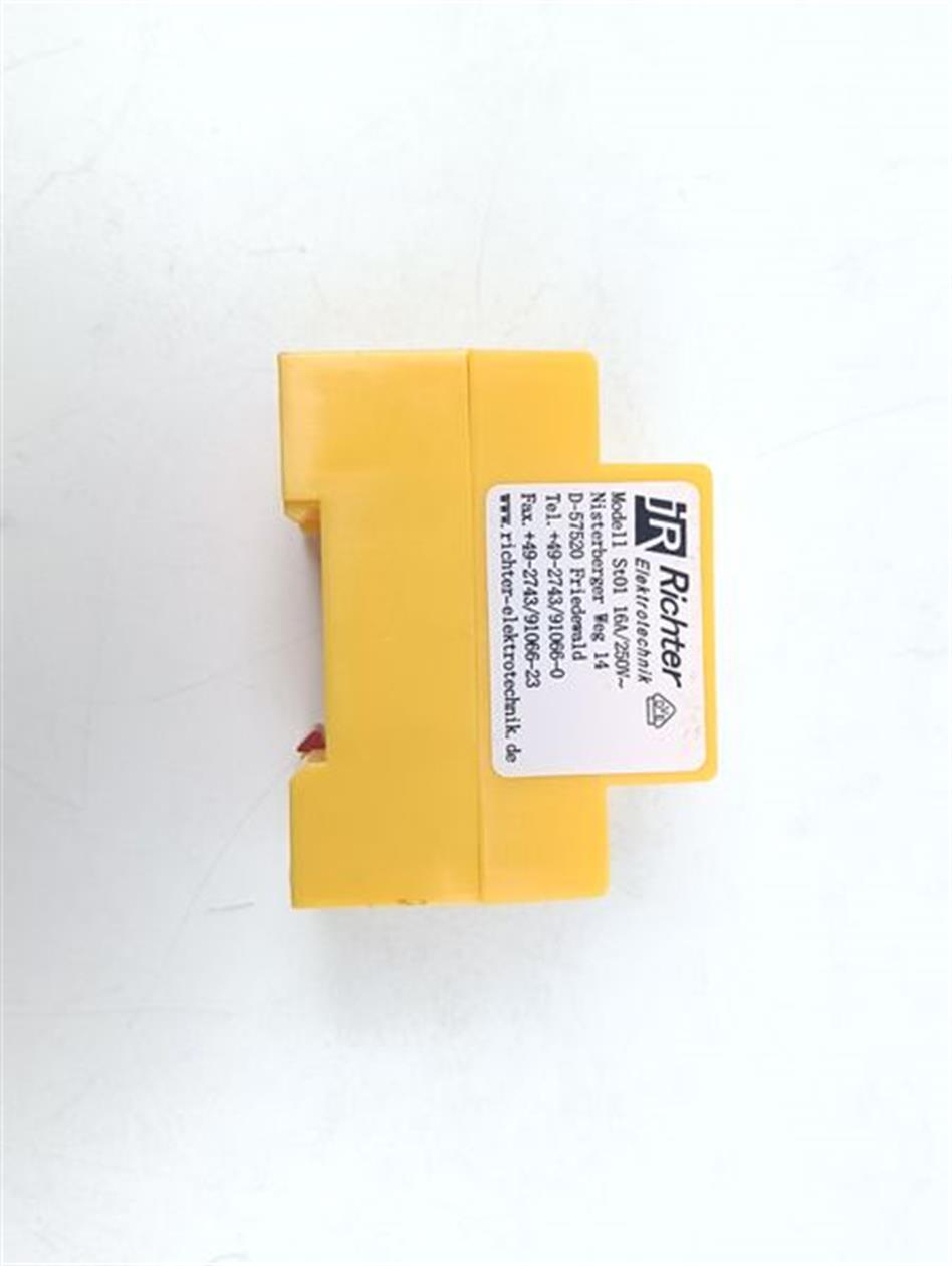 JR Richter Elektronik Schaltschrank Steckdose Modell St01 16A 250V TOP ZUSTAND