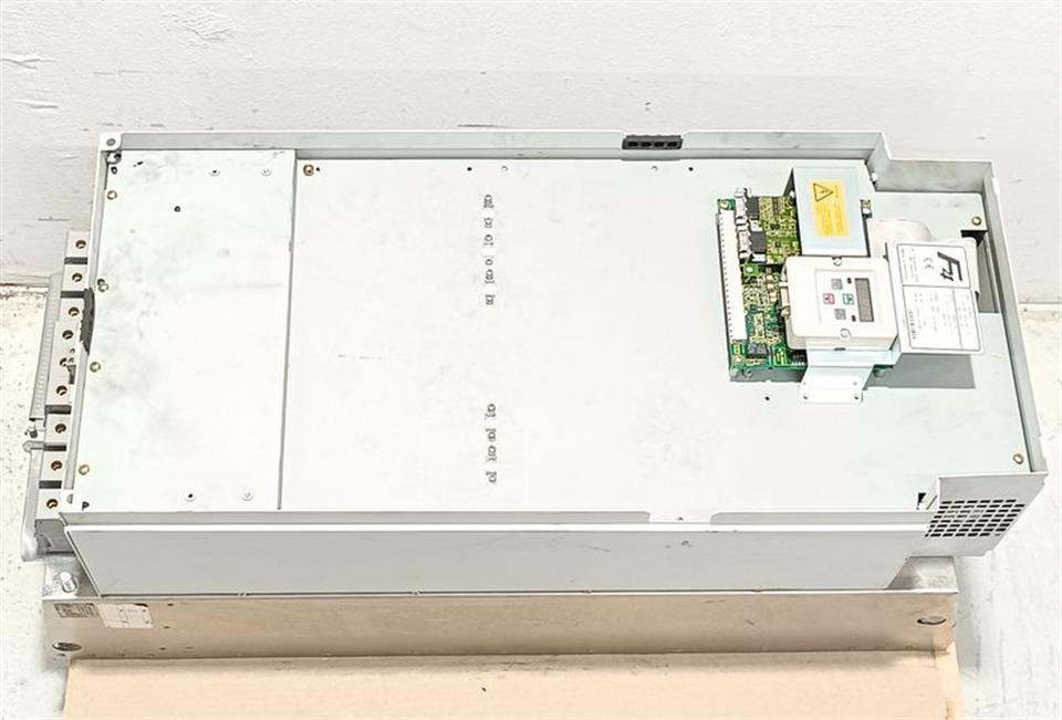 keb-f4-23-f4-f1u-4r01-23f4f1u-4r01-75kw-104kva-400v-top-zustand-77936-4.jpg