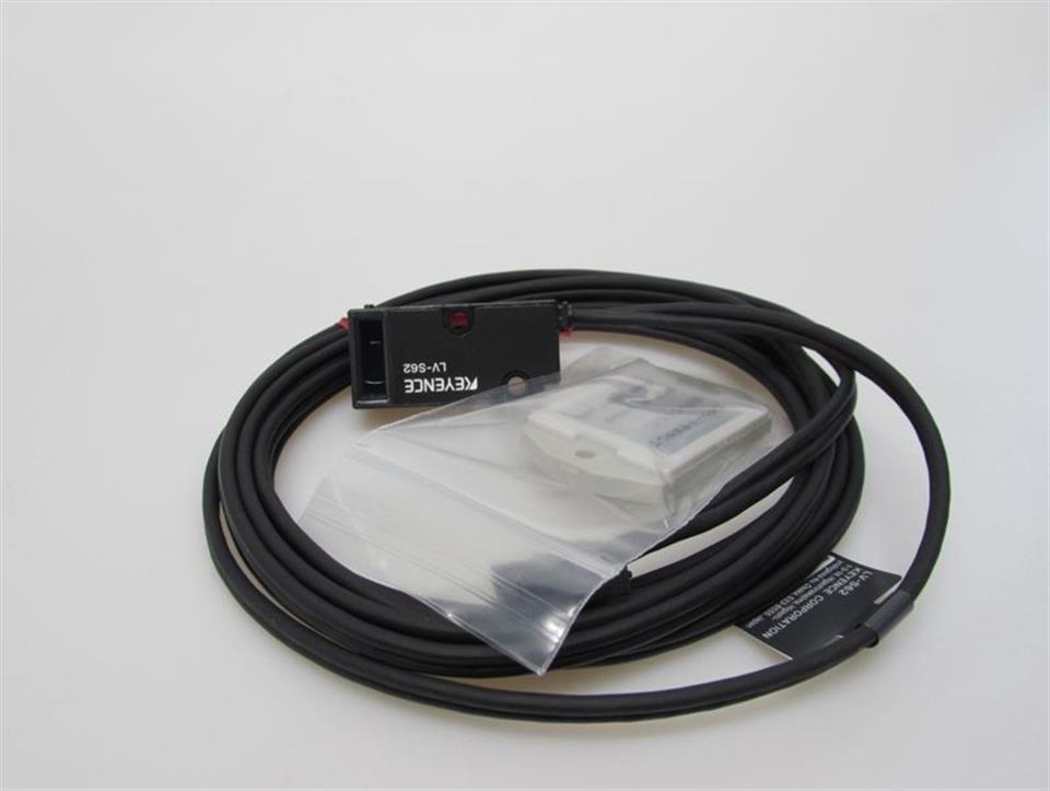 keyence-lv-s61-laser-sensor-unused-ovp-57125-2.jpg