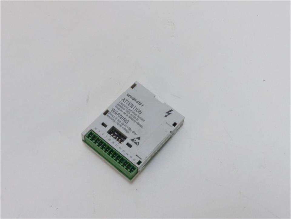 Klöckner Moeller DE4-IOM-STD-F Ein Ausgabe Modul Artikel Nr 00410649 TOP ZUSTAND