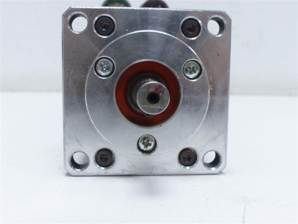 kollmorgen-seidel-servomotor-dbl2m00080-013-m000000000-0034-24vbr-top-zustand-52249-3.jpg