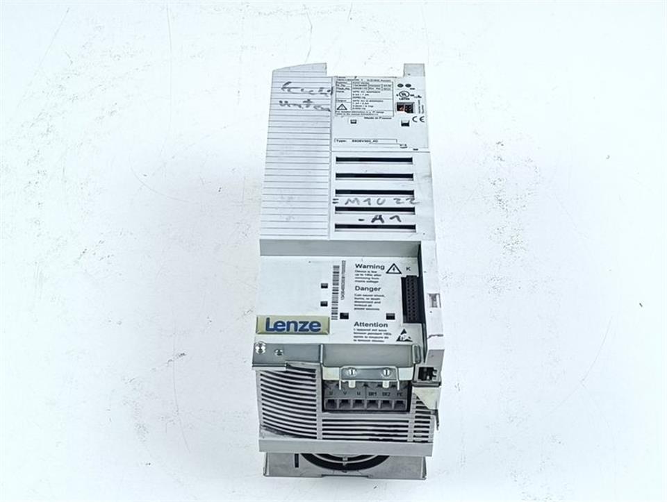 Lenze 8200 Vector E82EV302K4C E82EV302_4C 400V 3,0kW TESTED & GEBRAUCHT