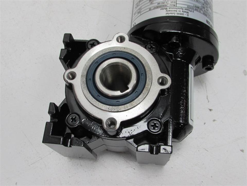 lenze-drive-sdsgssr047-22-025kw-ssn40-1g-har-047c22-ssn40-1fvar-unused-70367-2.jpg