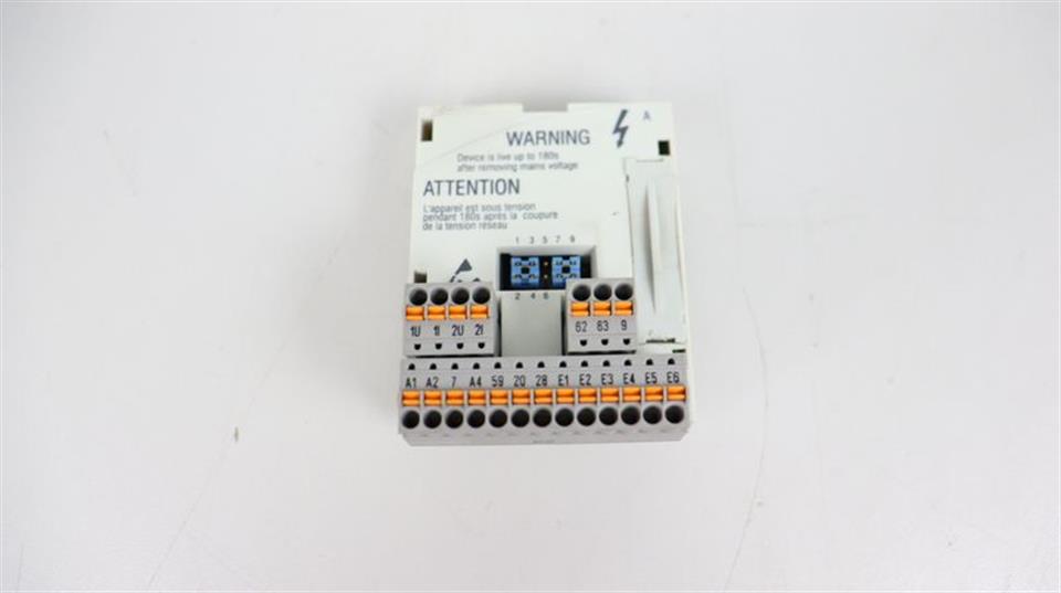 lenze-e82zafac010-funktionsmodul-top-zustand-58152-1.jpg