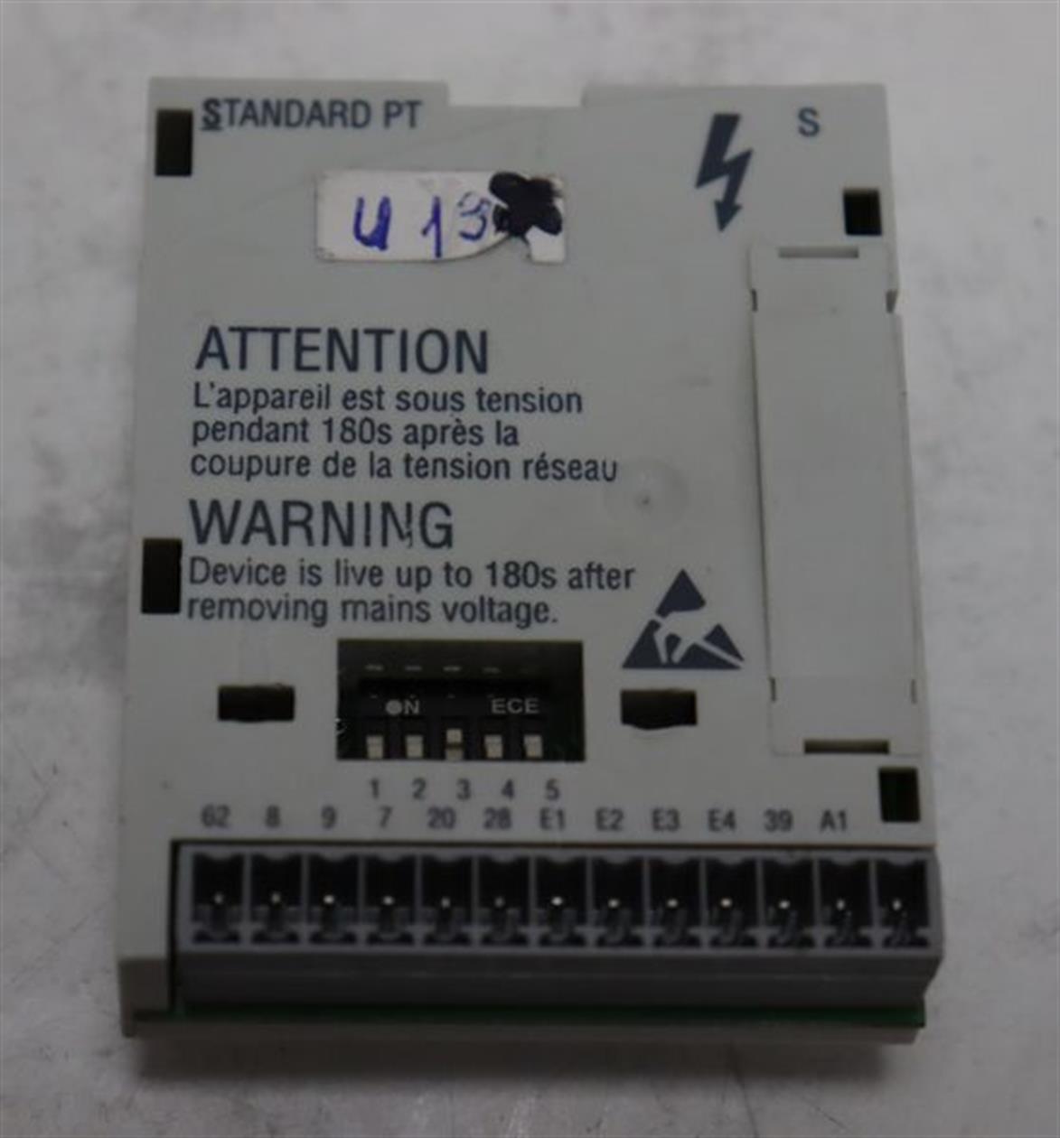 lenze-e82zafs100-standard-pt-idnr00416973-73384-2.jpg