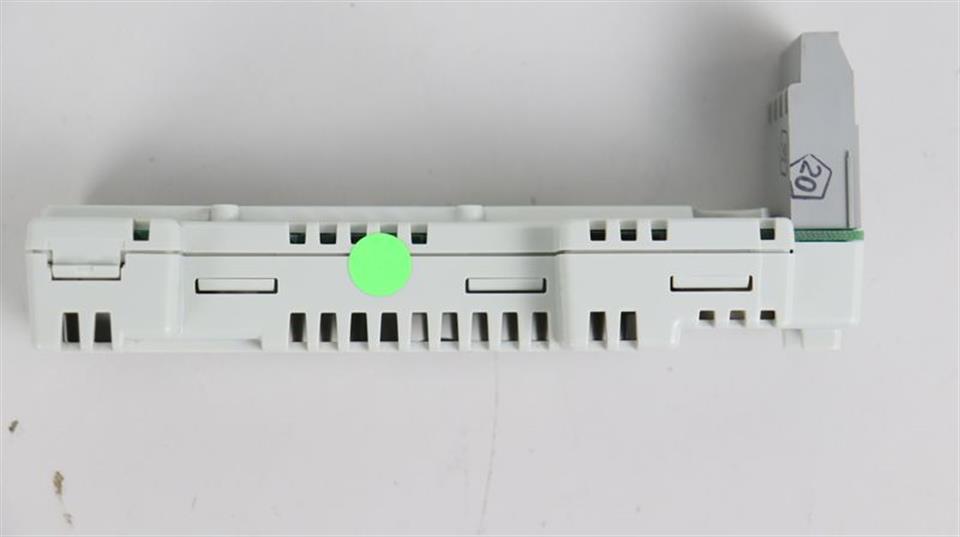 lenze-e94azhx0051-motor-break-control-24-vdc-25a-neuwertig-55608-2.jpg