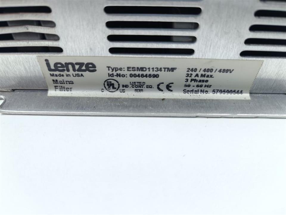 Lenze ESMD113L4TXA ID.No: 00464677 + ESMD1134TMF ID.No: 00464690 Cover not ok