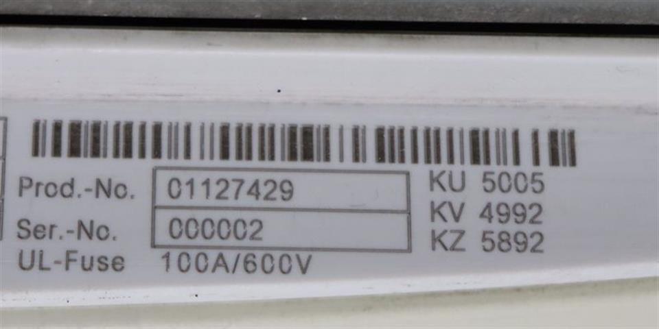 Lenze EVF9330-EV Frequenzumrichter ID-No. 00472626 TESTED & TOP ZUSTAND