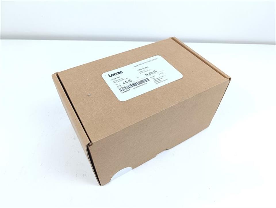 lenze-inverter-standard-io-i550-i55ap137f0a710k0ks-400v-unused-und-ovp-sealed-82036-2.jpg