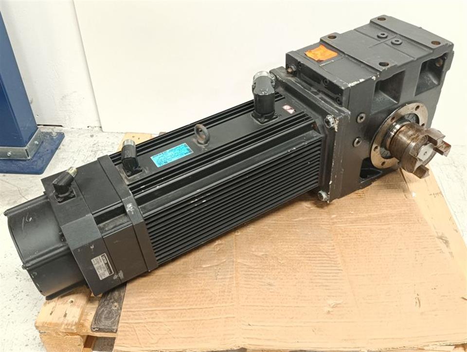 Lenze MCA 19S35-SRMP2-Z0G0-ST5F10N-R0SU  13.2kW 3510r/min TESTED & TOP ZUSTAND