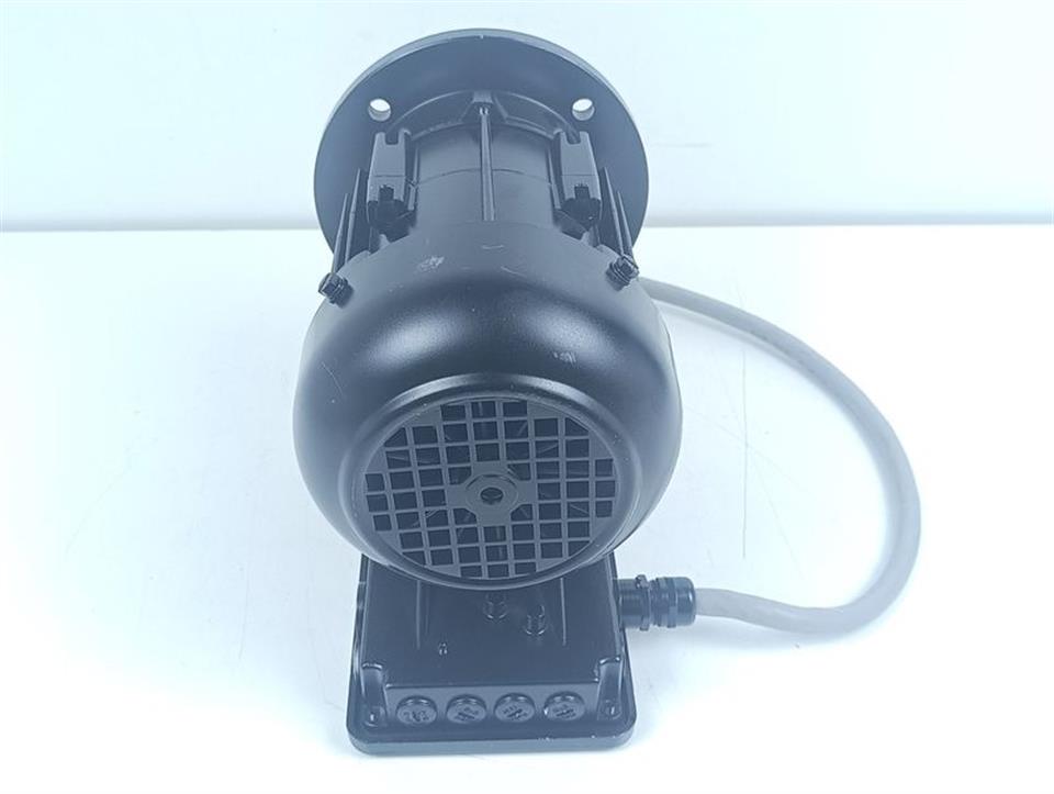 lenze-mdemaxx071-32-servo-motor-067-kw-2410-rmin-unused-82623-4.jpg