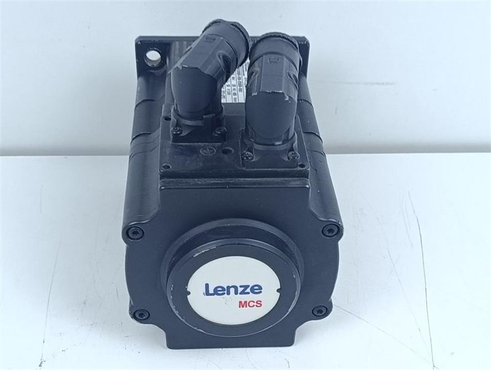 lenze-servomotor-mcs-12d41lrs0b0-b19n-st5s00n-r0su-top-zustand-82686-4.jpg