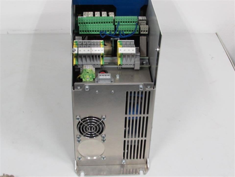 loher-dynavert-a2t2a-05500-002bovioo-39kva-frequenzumrichter-top-zustand-66906-6.jpg