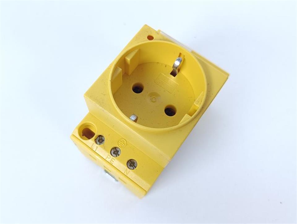 luetze-680576-st-3s-ge-16a-250v-top-zustand-78605-1.jpg