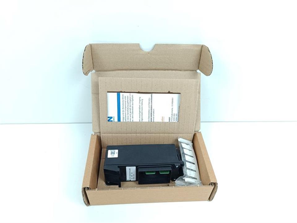 lumberg-0942-uem-021-0942uem021-4-digital-output-top-zustand-und-ovp-79995-6.jpg