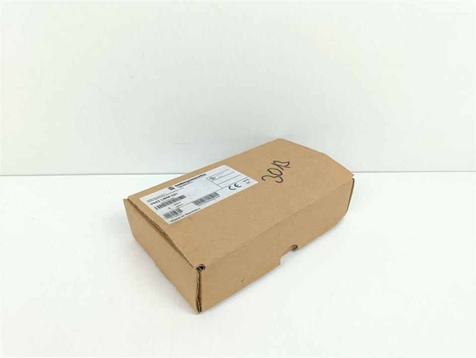 lumberg-0942-uem-021-0942uem021-4-digital-output-top-zustand-und-ovp-79995-7.jpg