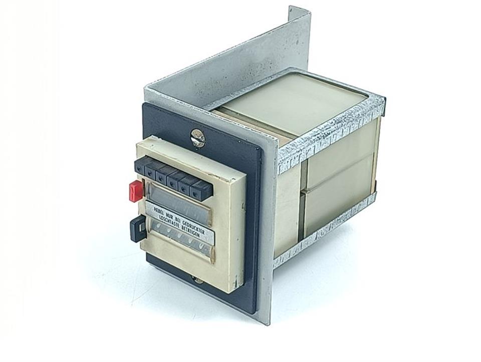 MASSI Elektromechanischer Impulszähler ZLVt 241 24VDC 15 Imp/s Gebraucht