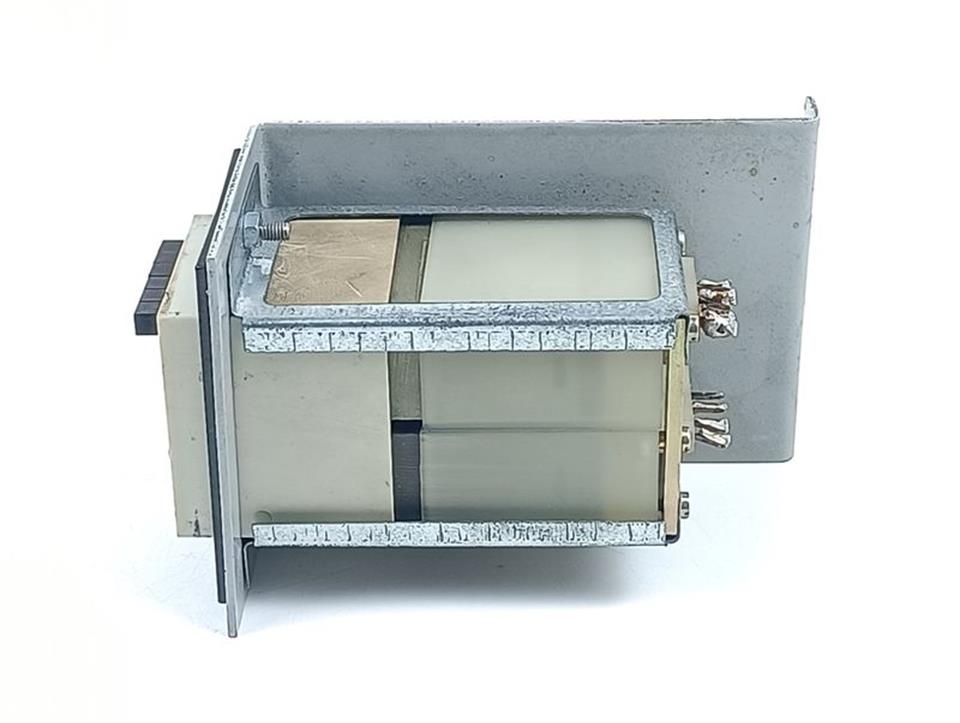 MASSI Elektromechanischer Impulszähler ZLVt 241 24VDC 15 Imp/s Gebraucht