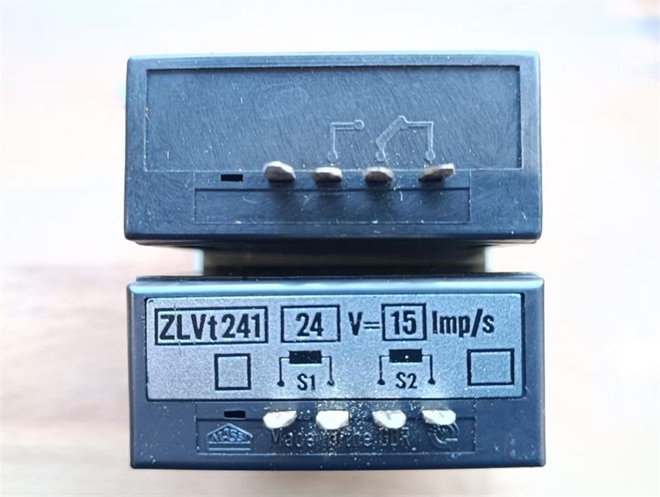 MASSI Elektromechanischer Impulszähler ZLVt 241 24VDC 15 Imp/s Gebraucht
