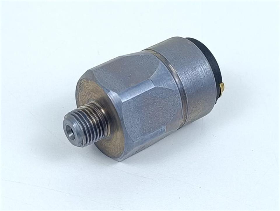 mazak-g23wvu00010-pressure-switch-176110401-unused-83800-1.jpg